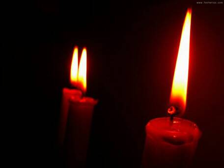 Expertos: Velas en vez de energía eléctrica pública